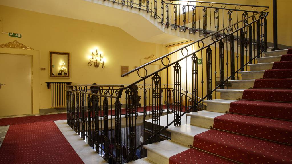 Hotel-Giotto-Assisi-Stair