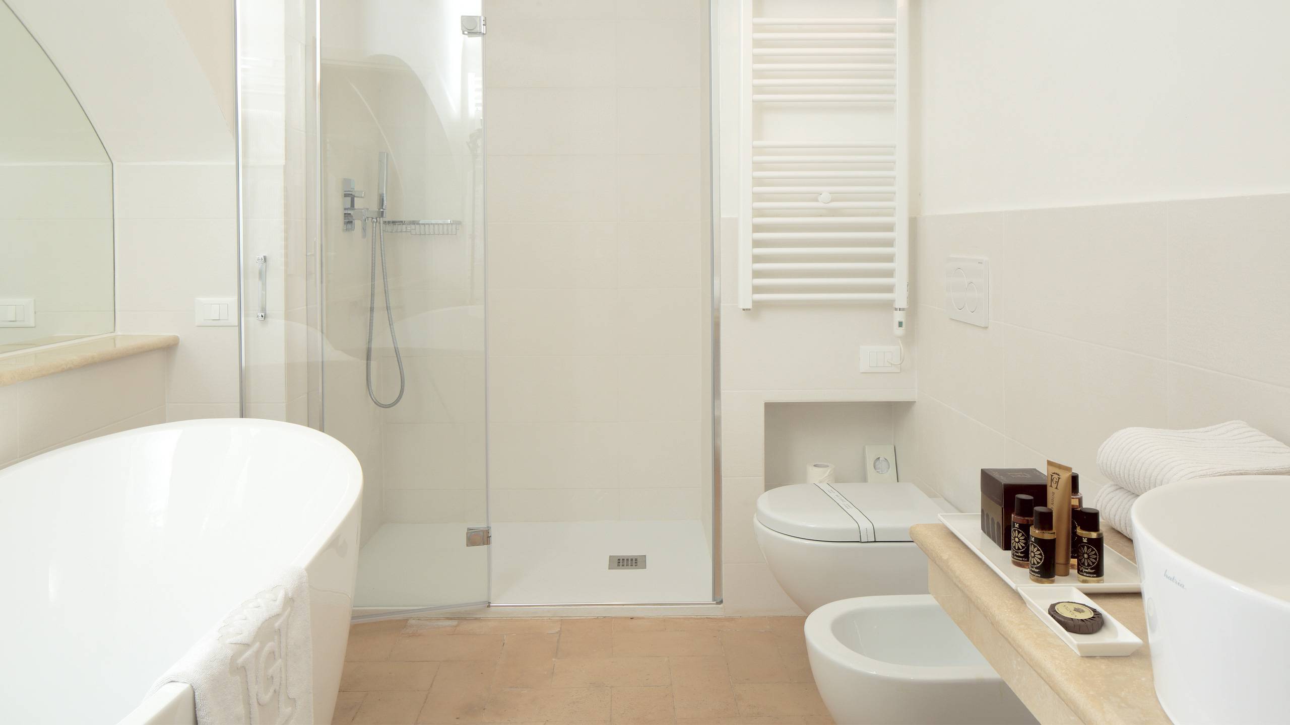 Hotel-Giotto-Assisi-bagno-con-doccia