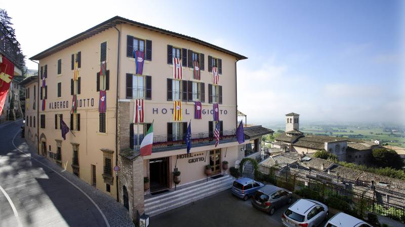 Hotel-Giotto-Assisi-Esterno