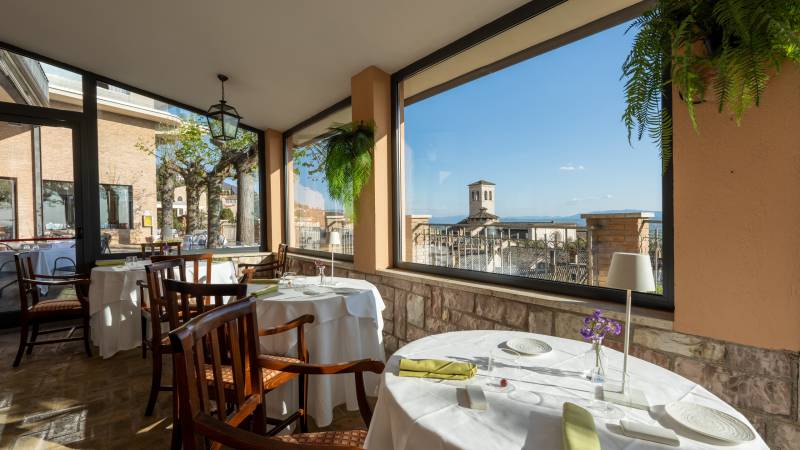 Hotel-Giotto-Assisi-matrimonio-SALA-PERGOLA-CON-VISTA Hotel-Giotto-Assisi-matrimonio-SALA-PERGOLA-CON-VISTA