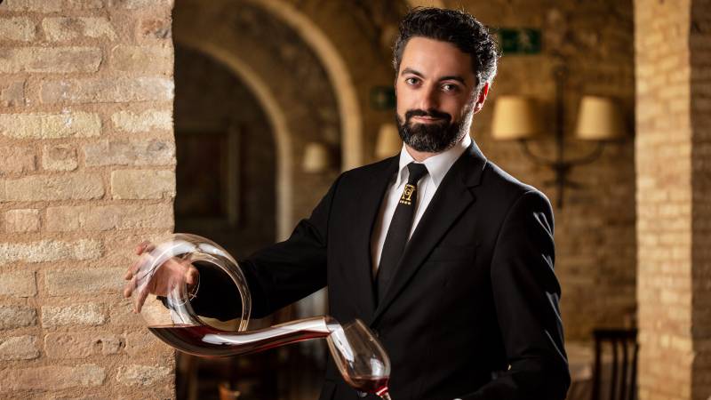 Hotel-Giotto-Assisi-Restaurant-Sommelier