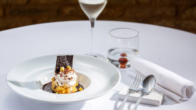 Hotel-Giotto-Assisi-Restaurant-Dessert-Mise-en-place